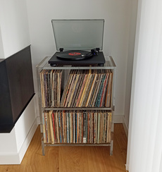 acryl-im-raum-tv-hifi-cd-25.jpg