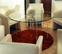 acryl-im-raum-tafelrunde-esstisch-06.jpg